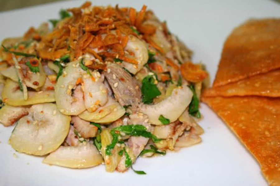 Best Food in Hue: Dine Like an Emperor in Vietnam's Imperial City with These 17 Dishes 4 cach lam va tron tom thit 4 - Best Food in Hue: Dine Like an Emperor in Vietnam's Imperial City with These 17 Dishes