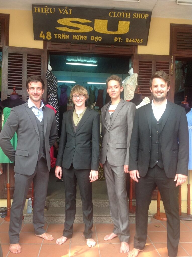 Cloth Shop Su hoi an - Hoi An, Vietnam: Tailor-Made Clothing Beginner's Guide