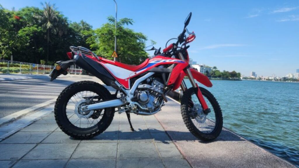 Ho Chi Minh City Transport | How to Get Around Saigon 10 Rentabike Vietnam Honda CRF300L RIght Side View 768x432 1 - Ho Chi Minh City Transport | How to Get Around Saigon