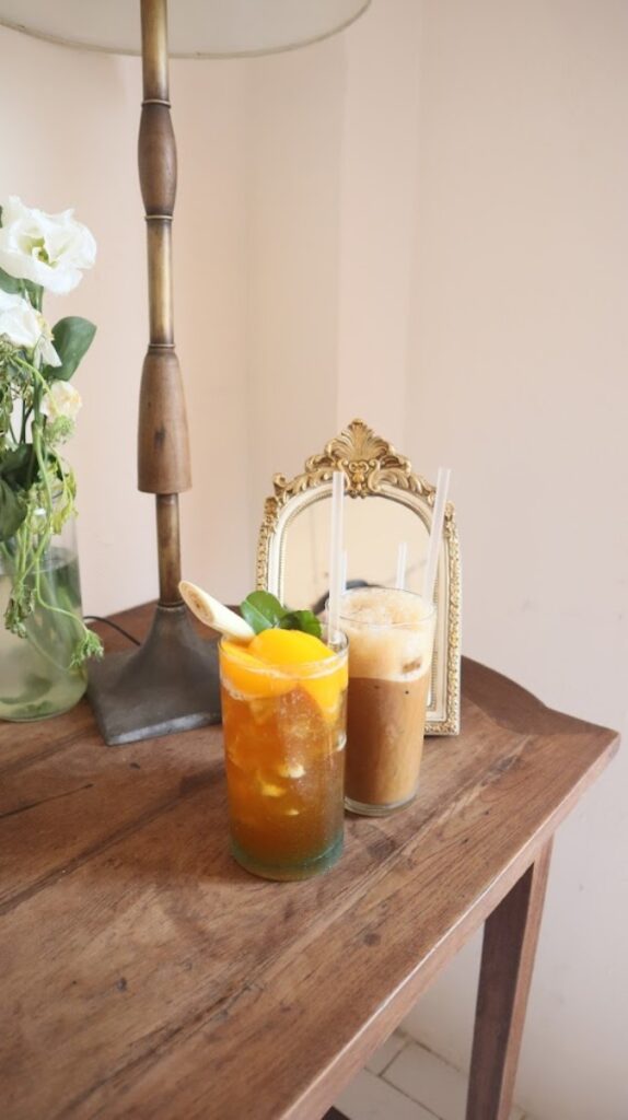 83235dce 7df6 460f 85c9 75e44aaf555b - 12 Charming “Cafe Apartment” Coffee Shops in Ho Chi Minh City