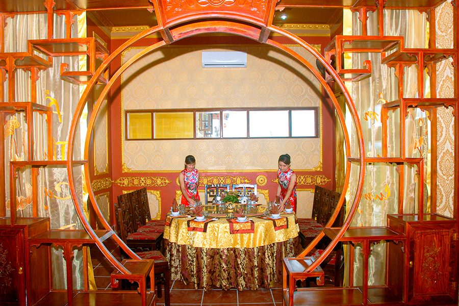 Nha Hang Ngoc Minh Cung Dinh