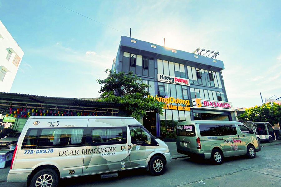 Huong Duong Seafood Restaurant