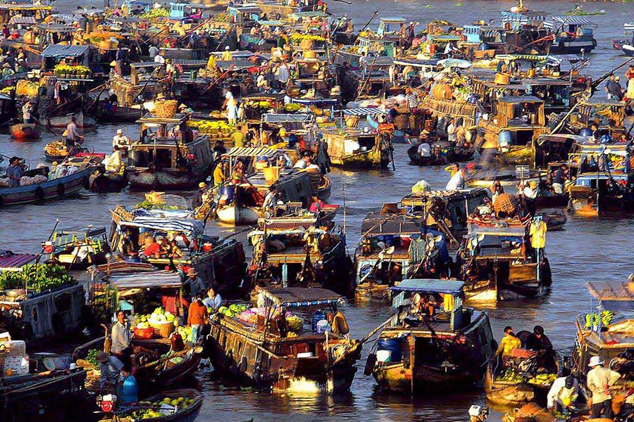 Cai Be Floating Market