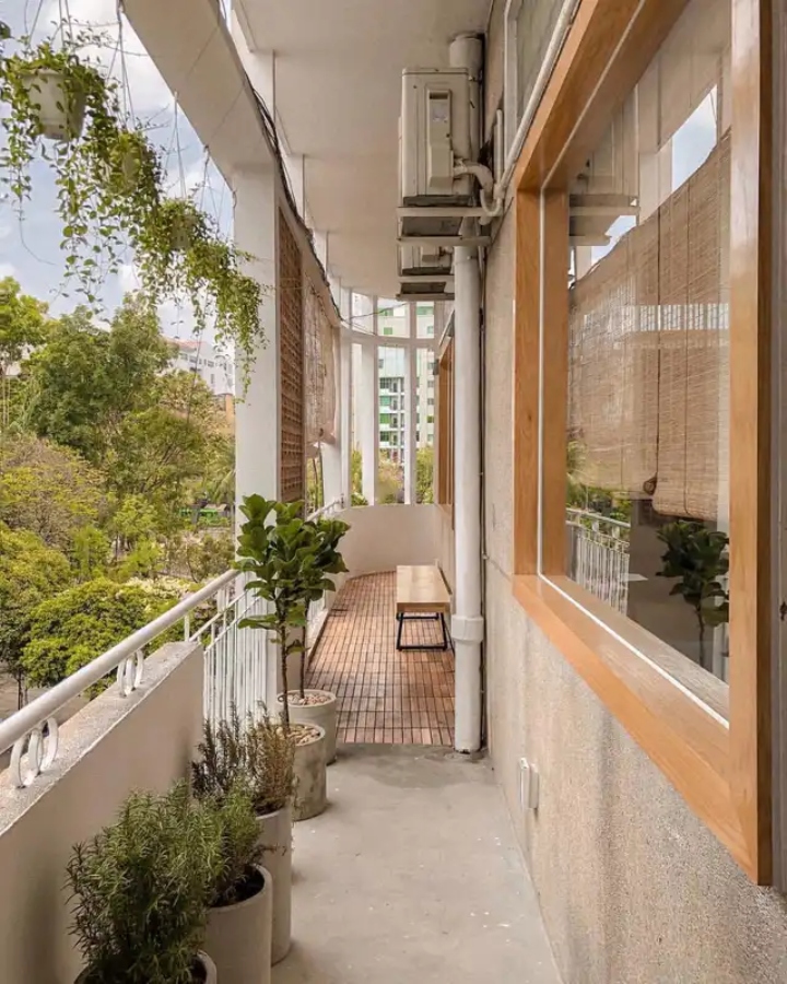 fc561540 0f06 424b ac4f b71d8c7d5dc6 - 12 Charming “Cafe Apartment” Coffee Shops in Ho Chi Minh City