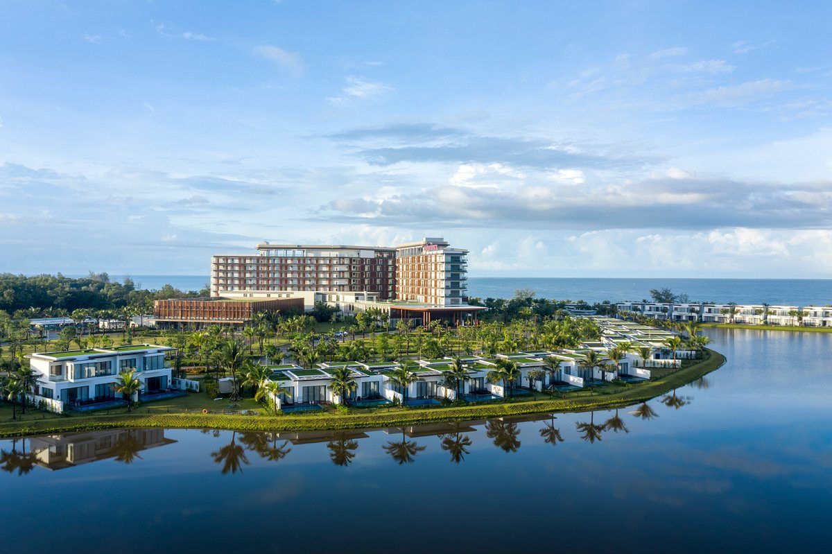 Mövenpick Resort Waverly Phu Quoc