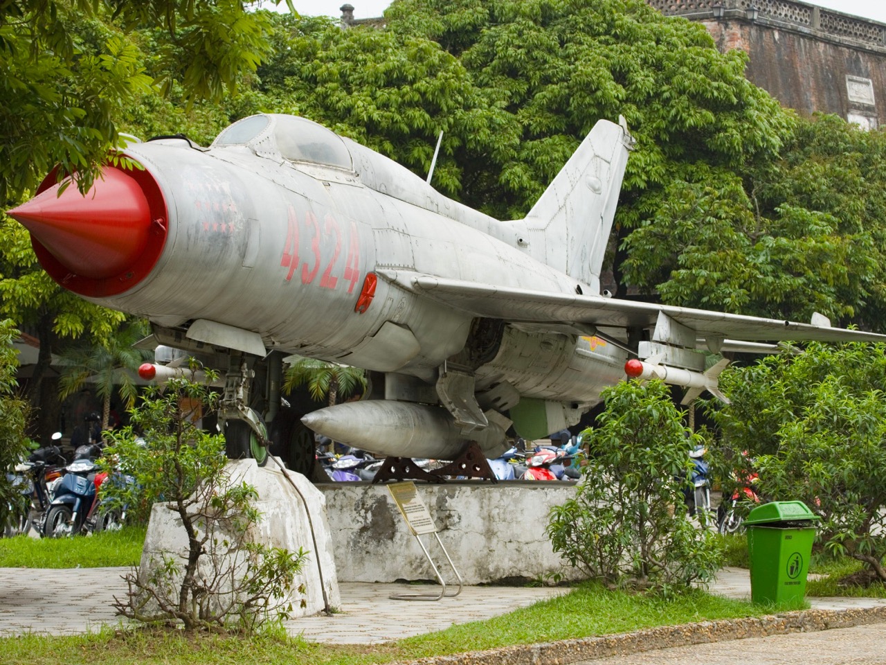 Vietnam Military History Museum