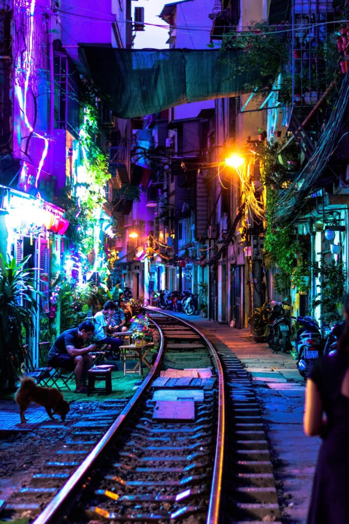 hanoi train street
