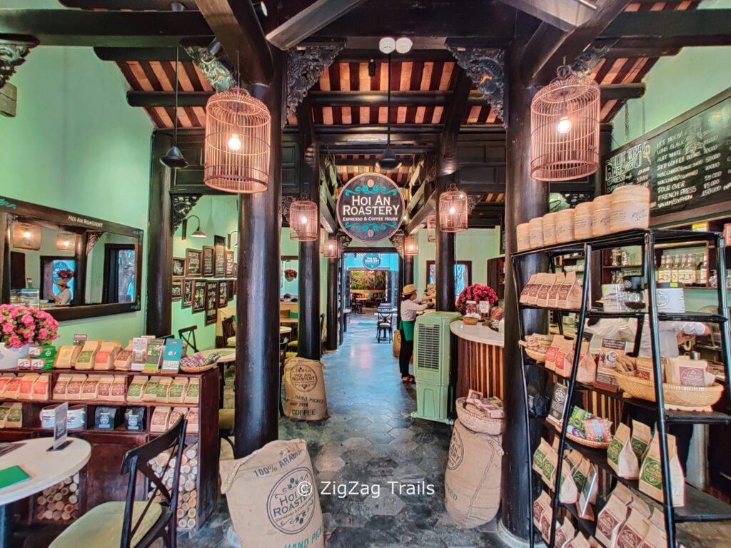 Top 10 Places To Get The Best Coffee In Hoi An | Hidden Gems Cafes? 3 Hoi An Roastery
