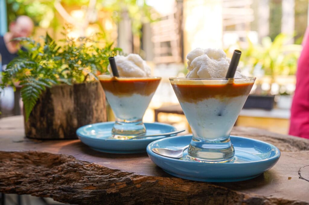 Top 10 Places To Get The Best Coffee In Hoi An | Hidden Gems Cafes? 8 U Cafe Hoi An