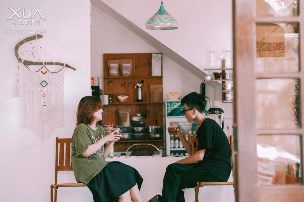 Top 10 Places To Get The Best Coffee In Hoi An | Hidden Gems Cafes? 10 Xua Zone Coffee Shop