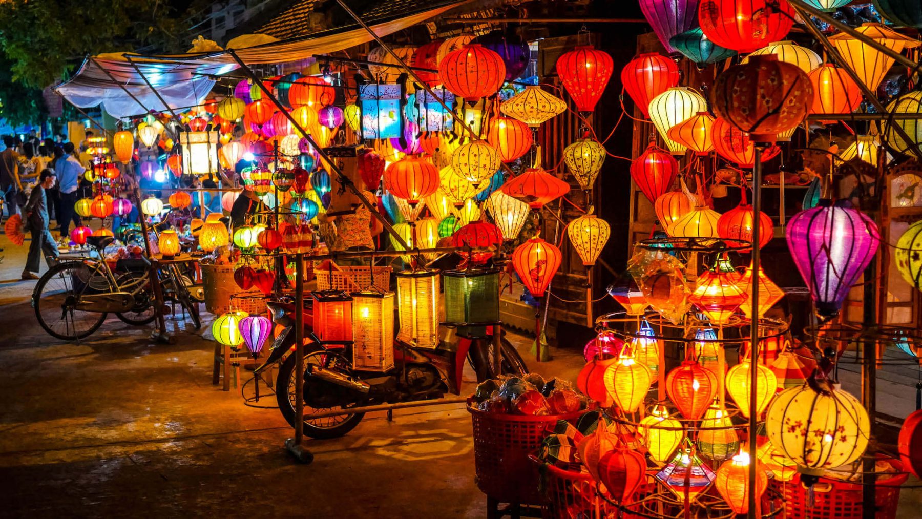 hoi an night market 3 - Things To Do In Hoi An