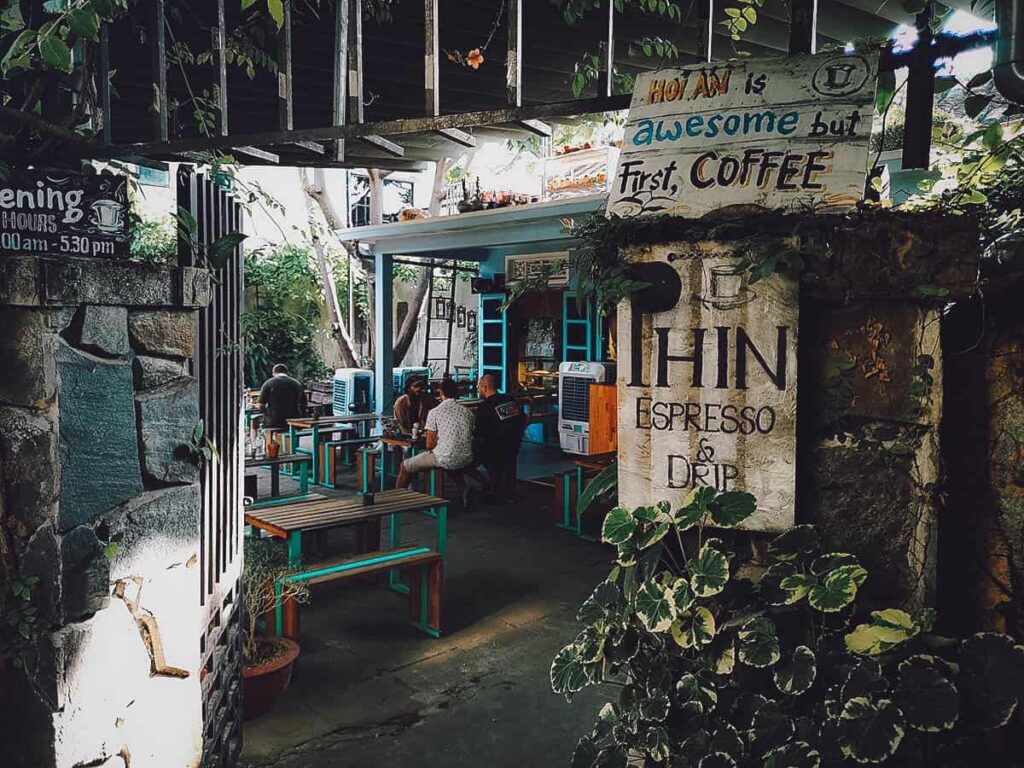 Top 10 Places To Get The Best Coffee In Hoi An | Hidden Gems Cafes? 7 Phin coffee