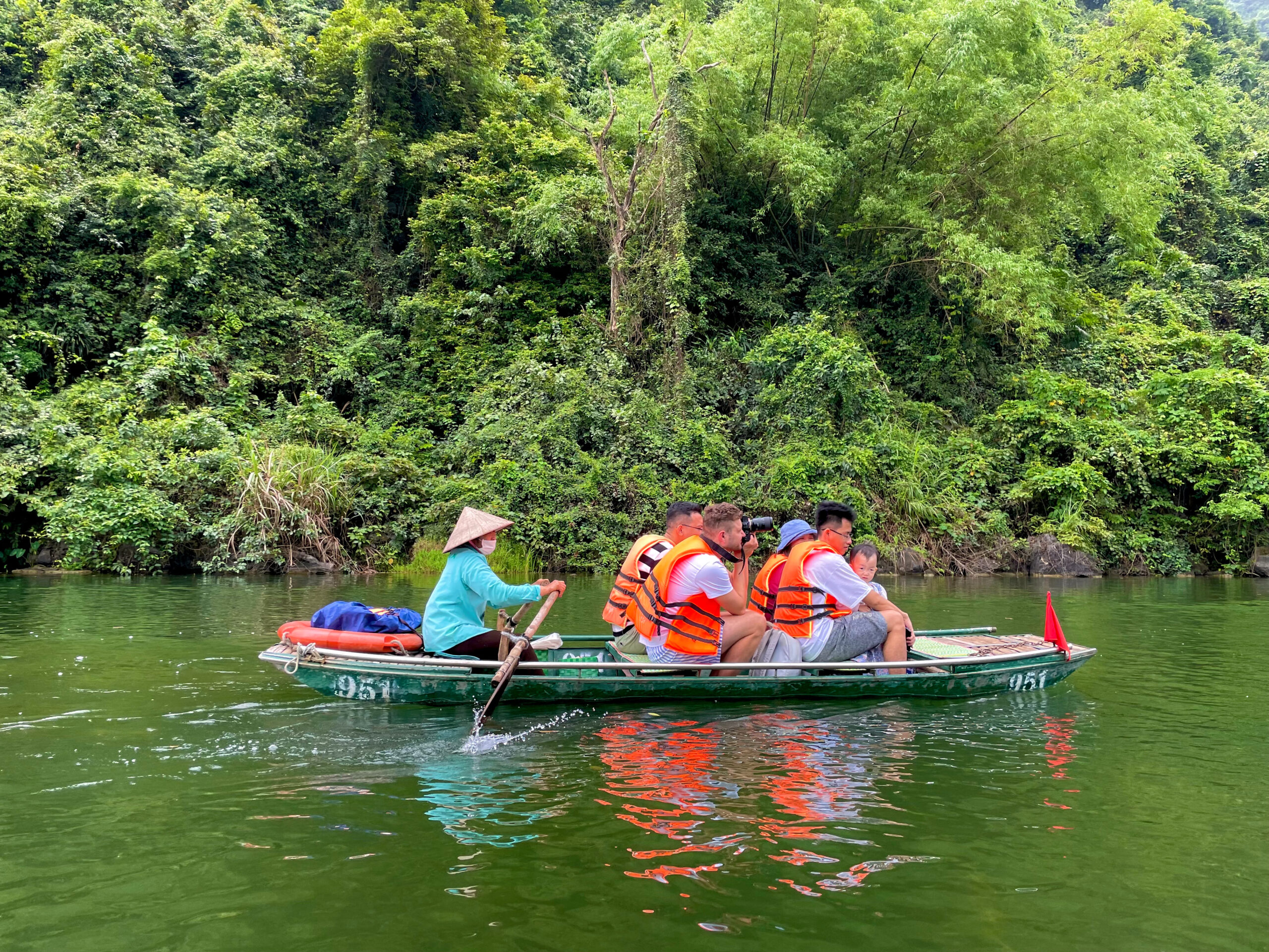 Discover Mua Cave – Tam Coc – Bich Dong Pagoda – Ninh Binh Full-Day Tour