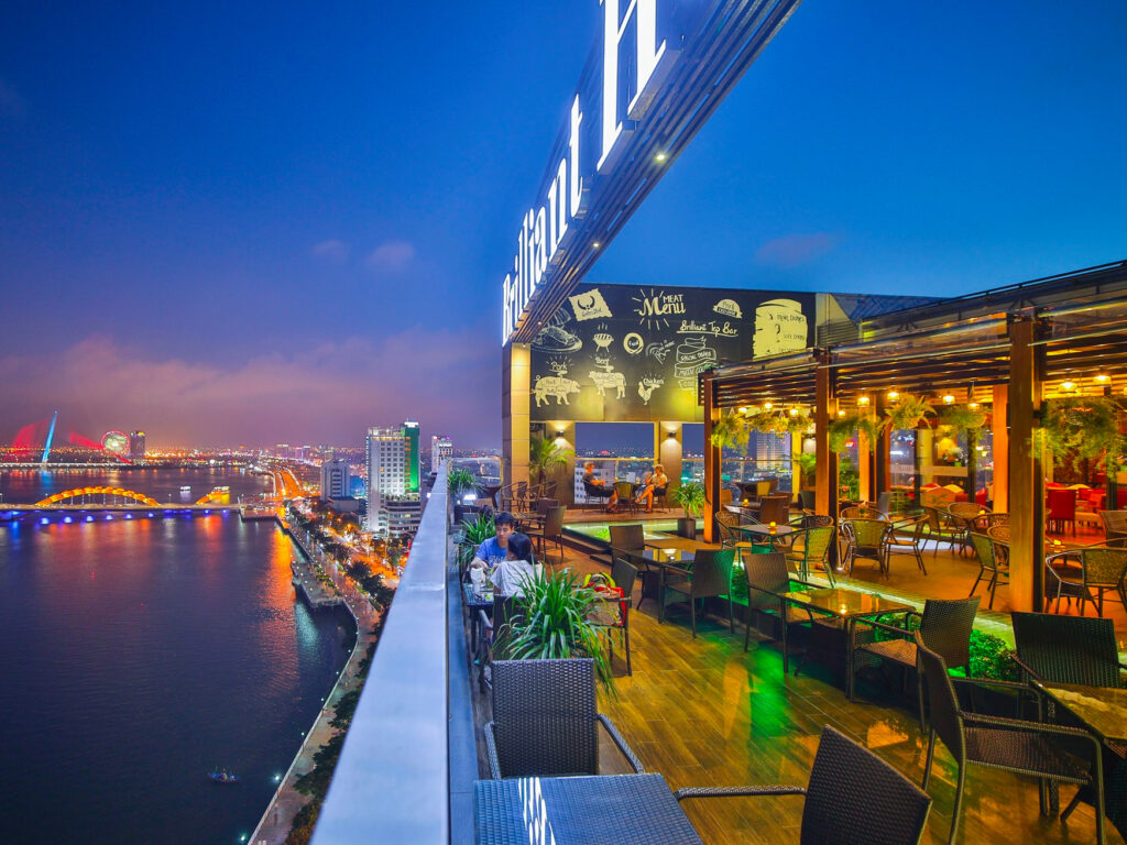 15 Best Bars In Da Nang | Cheers To The Night 2 Brilliant Top Bar, best bars in Da Nang