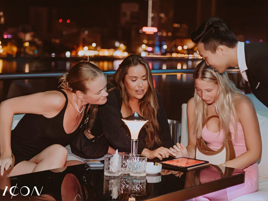 15 Best Bars In Da Nang | Cheers To The Night 11 Icon Sky Lounge