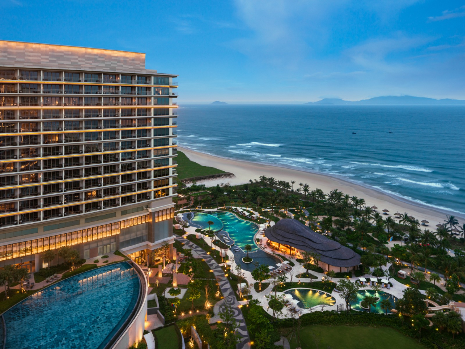 New World Saigon Hotel