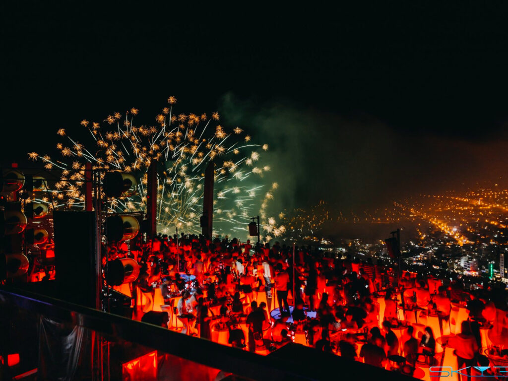 15 Best Bars In Da Nang | Cheers To The Night 6 Sky 36 Club