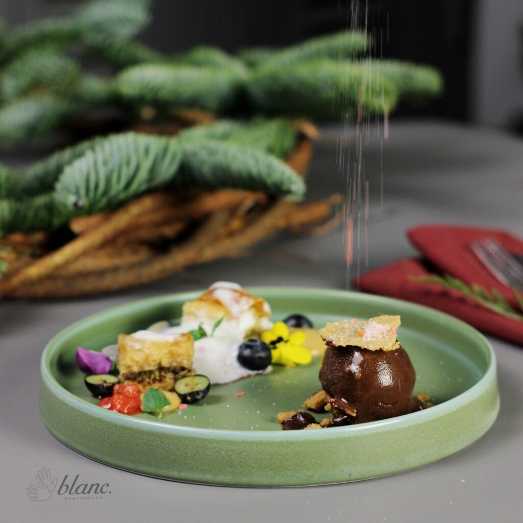 Culinary Innovation Meets Social Change: Germ Doornbos' Journey of the Senses Unveiled 13 blanc