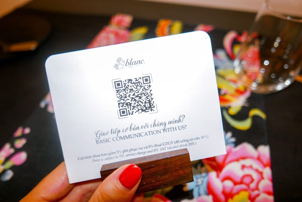 Culinary Innovation Meets Social Change: Germ Doornbos' Journey of the Senses Unveiled 6 blanc