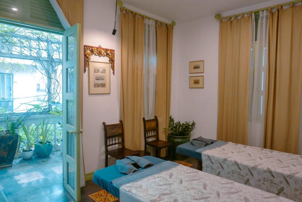 Culinary Innovation Meets Social Change: Germ Doornbos' Journey of the Senses Unveiled 23 noir spa 6 - Culinary Innovation Meets Social Change: Germ Doornbos' Journey of the Senses Unveiled