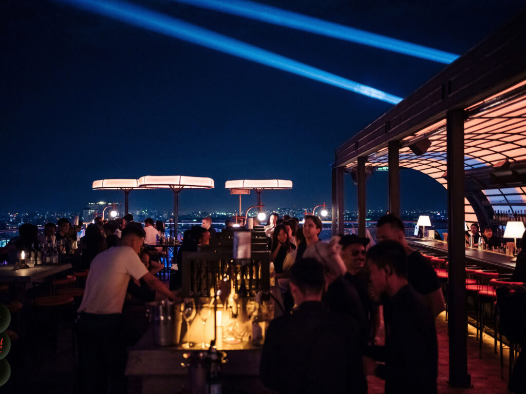 12 Spectacular Rooftop Bars in Saigon 37 dao house