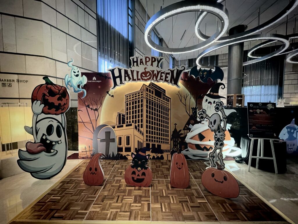 1i64822348ygxkptsECC4 - Celebrating Halloween In Vietnam 2023 | A Spooktacular Guide