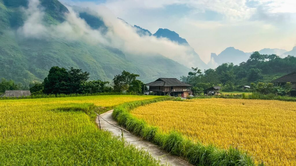 Du Gia - Adventure In The Ha Giang Loop: Your Comprehensive Guide To Routes, Tips, And Hidden Treasures
