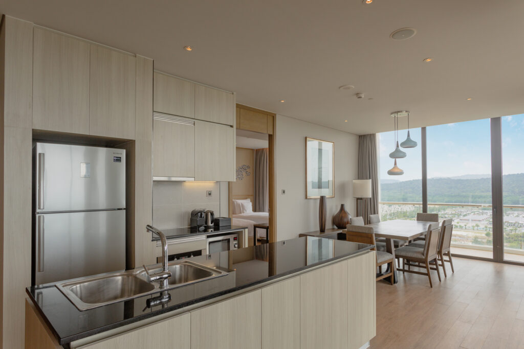 ICPQ Kitchen 2 Bedroom Long Beach - Top 10 Beach Resort In Phu Quoc With Sea View For Family