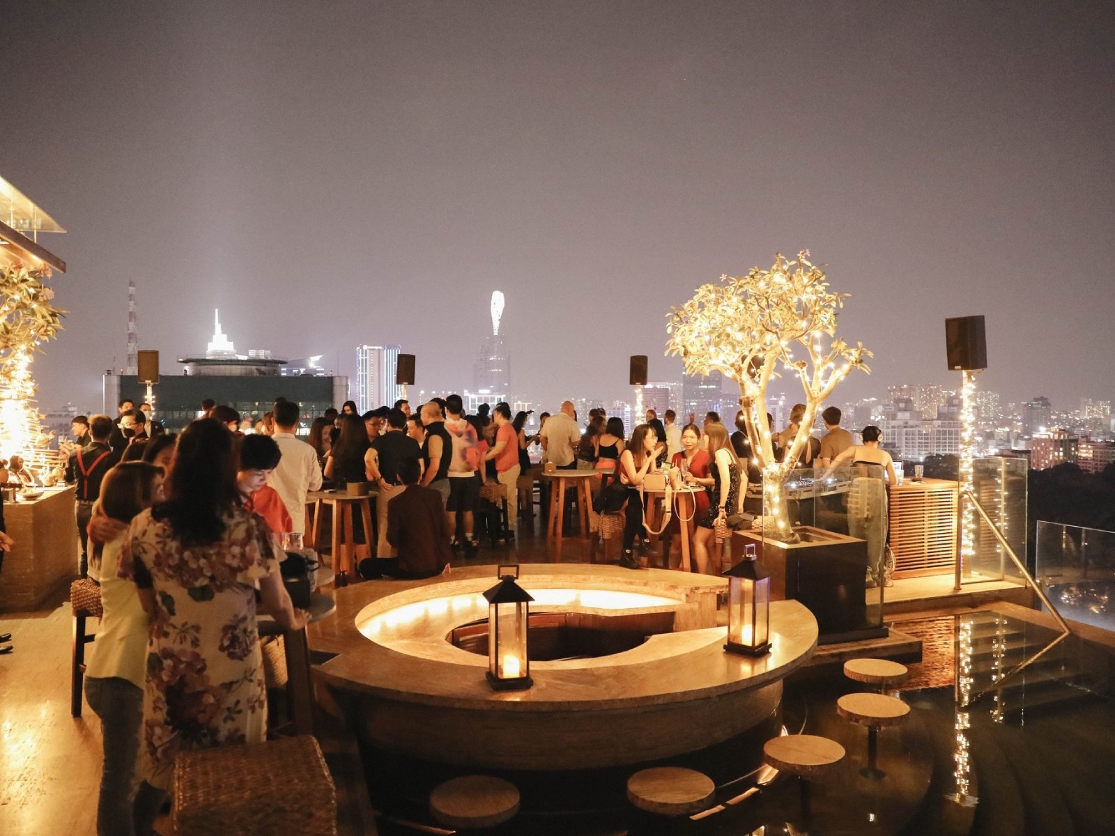 Social Club Rooftop Bar 1 - Things To Do In Ho Chi Minh City