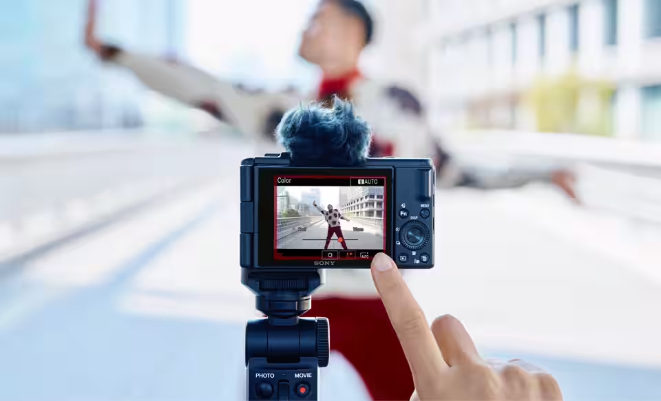 Sony and Vietnam Is Awesome Join Forces to Inspire Your Adventures with Exclusive Rewards! 3 Sony3 - Sony and Vietnam Is Awesome Join Forces to Inspire Your Adventures with Exclusive Rewards!