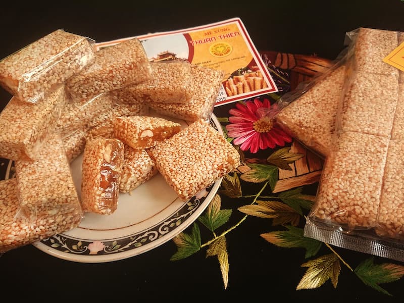 10 Delicious Vietnamese Desserts and Candy 7 me xung hue 1 - 10 Delicious Vietnamese Desserts and Candy