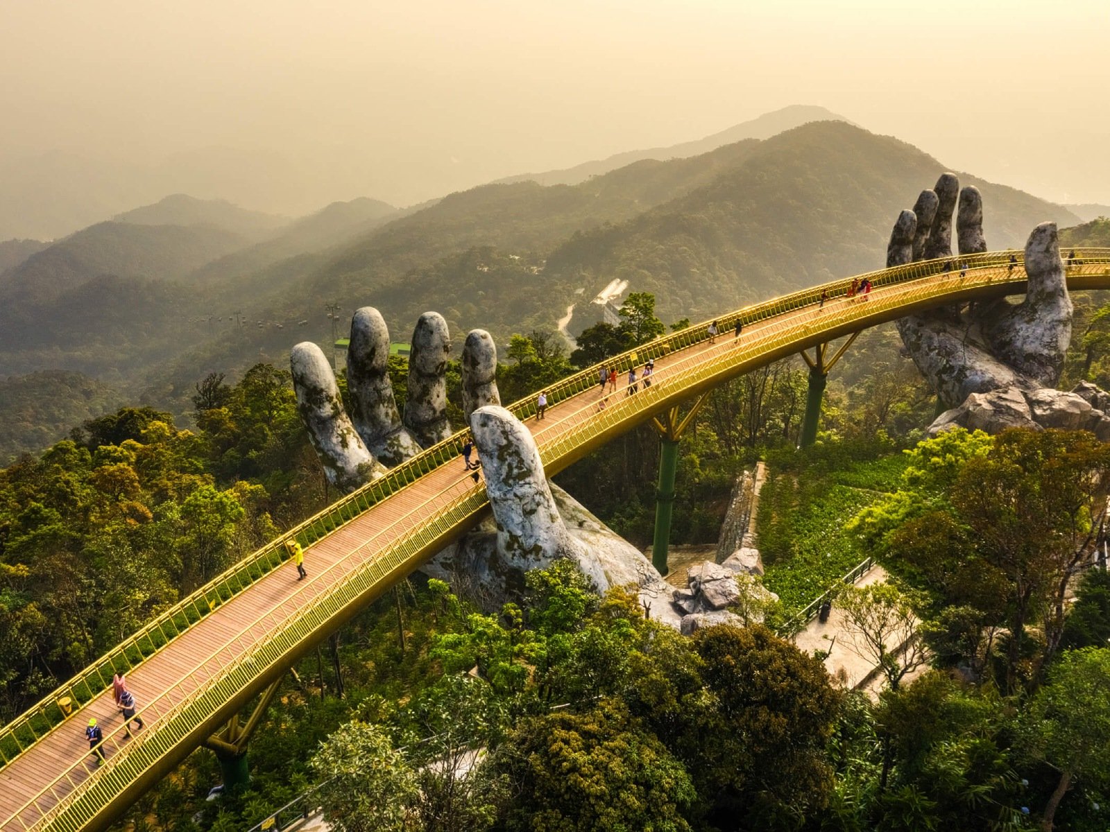 Ba Na Hills – Golden Bridge Full Day Tour