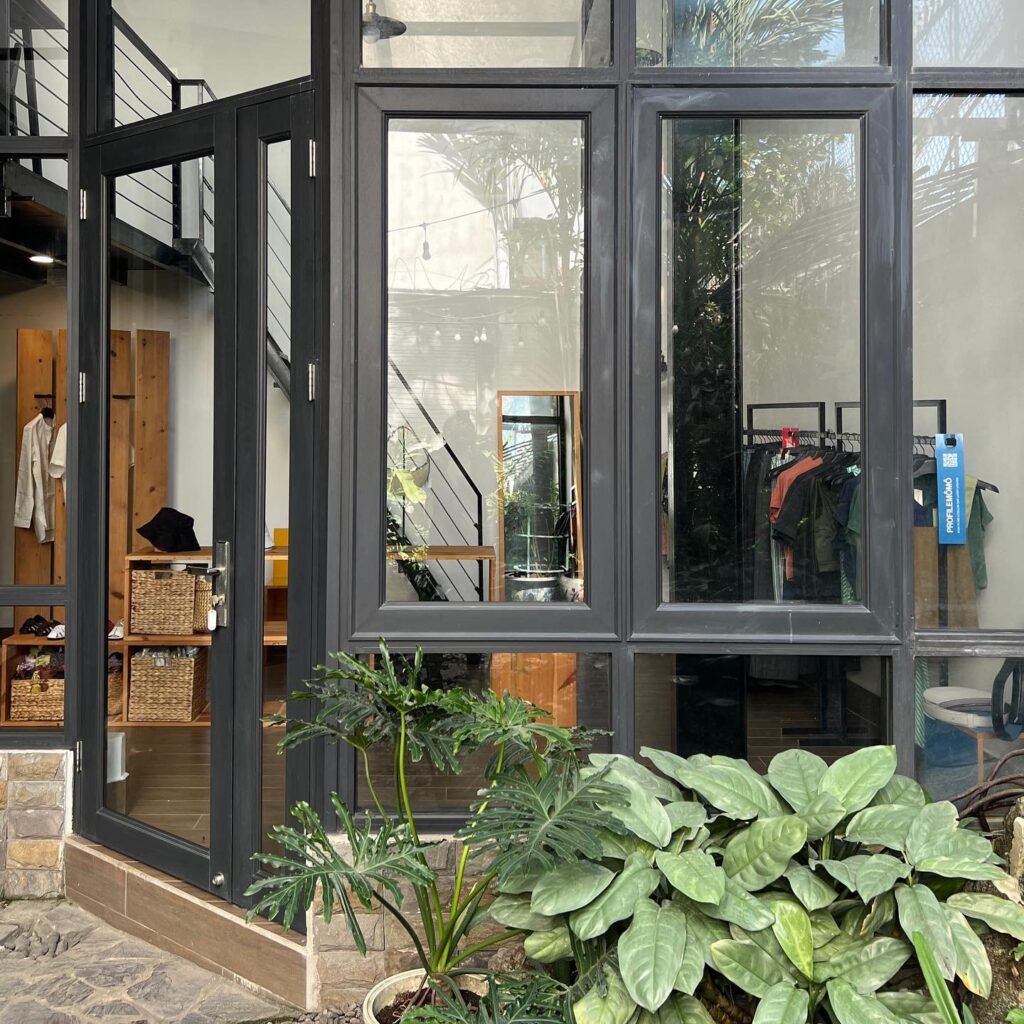 vietnam christmas gift 8 - Christmas Shopping Made Easy: Top Local Picks for Vietnam Christmas Gifts!