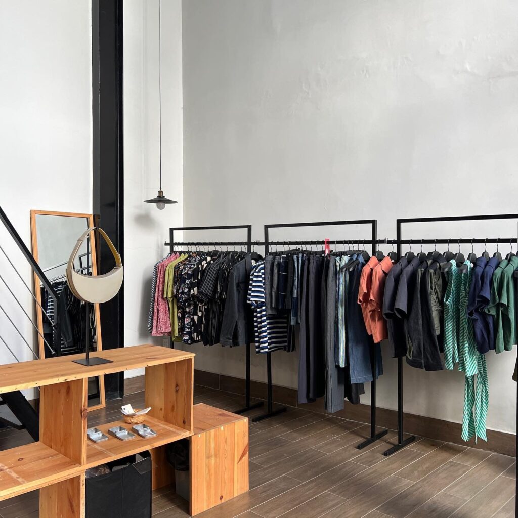 vietnam christmas gift4 - Christmas Shopping Made Easy: Top Local Picks for Vietnam Christmas Gifts!