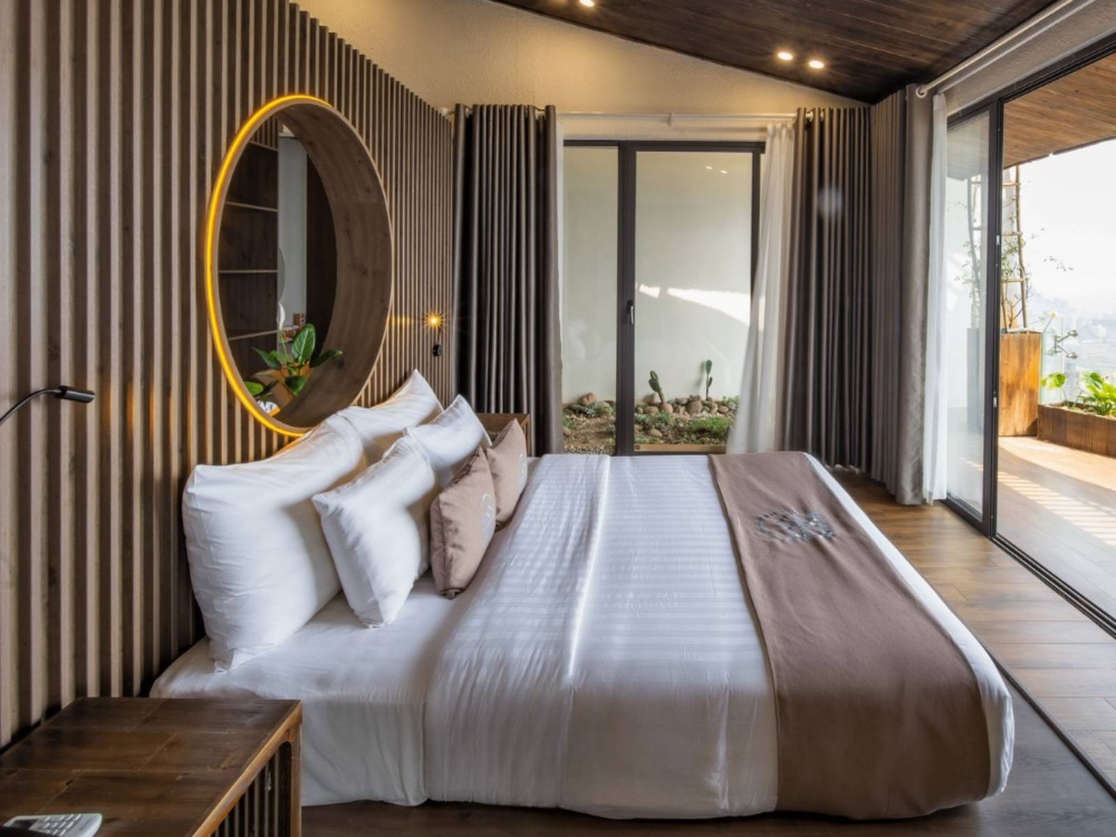 Viettrekking Homestay