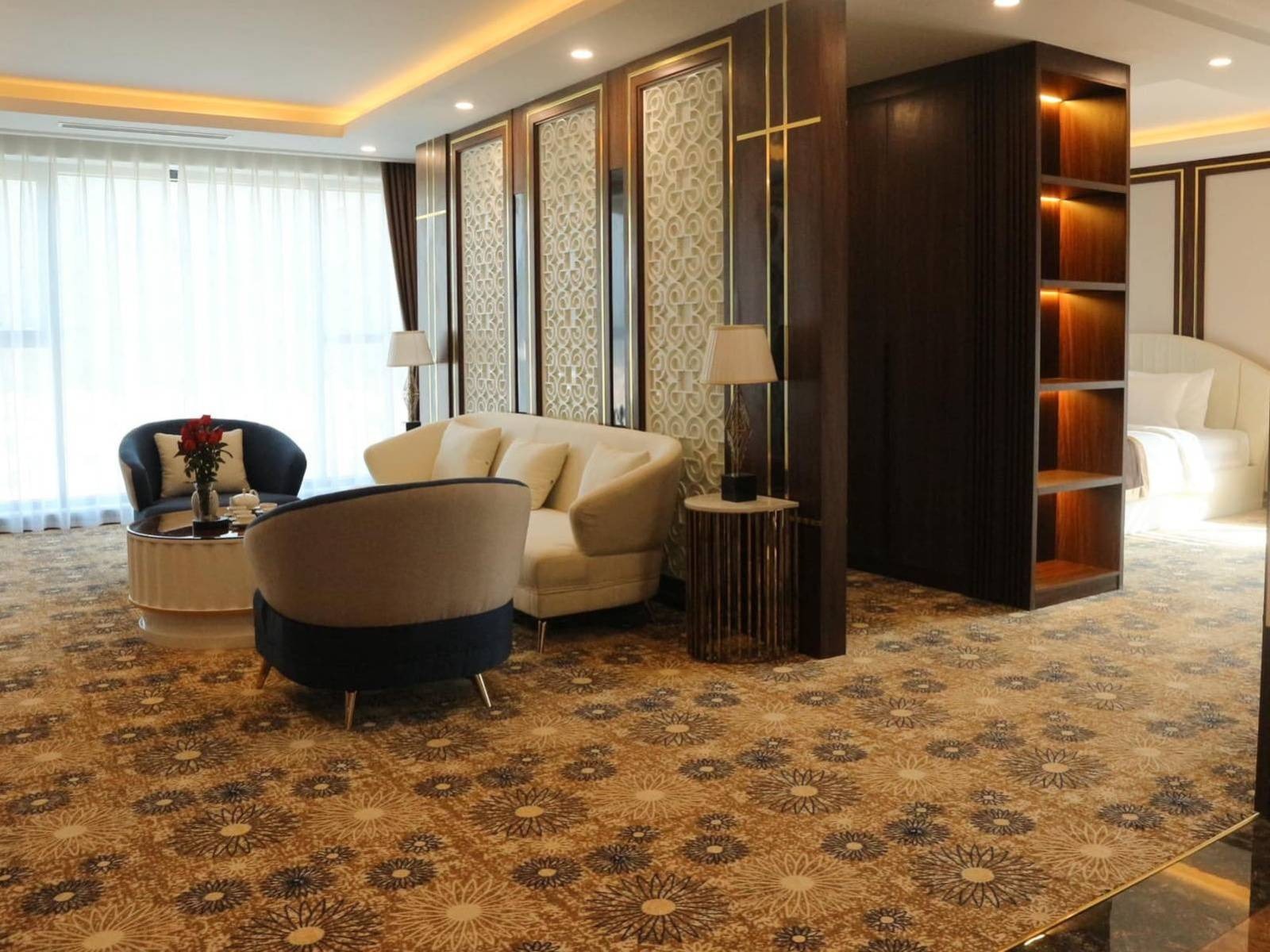 Yen Bien Luxury Hotel