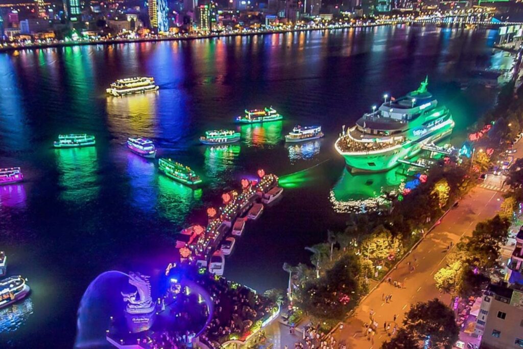 Main way of transportation Han River Cruise Da Nan - Da Nang Transportation | Getting Around Da Nang And Hoi An