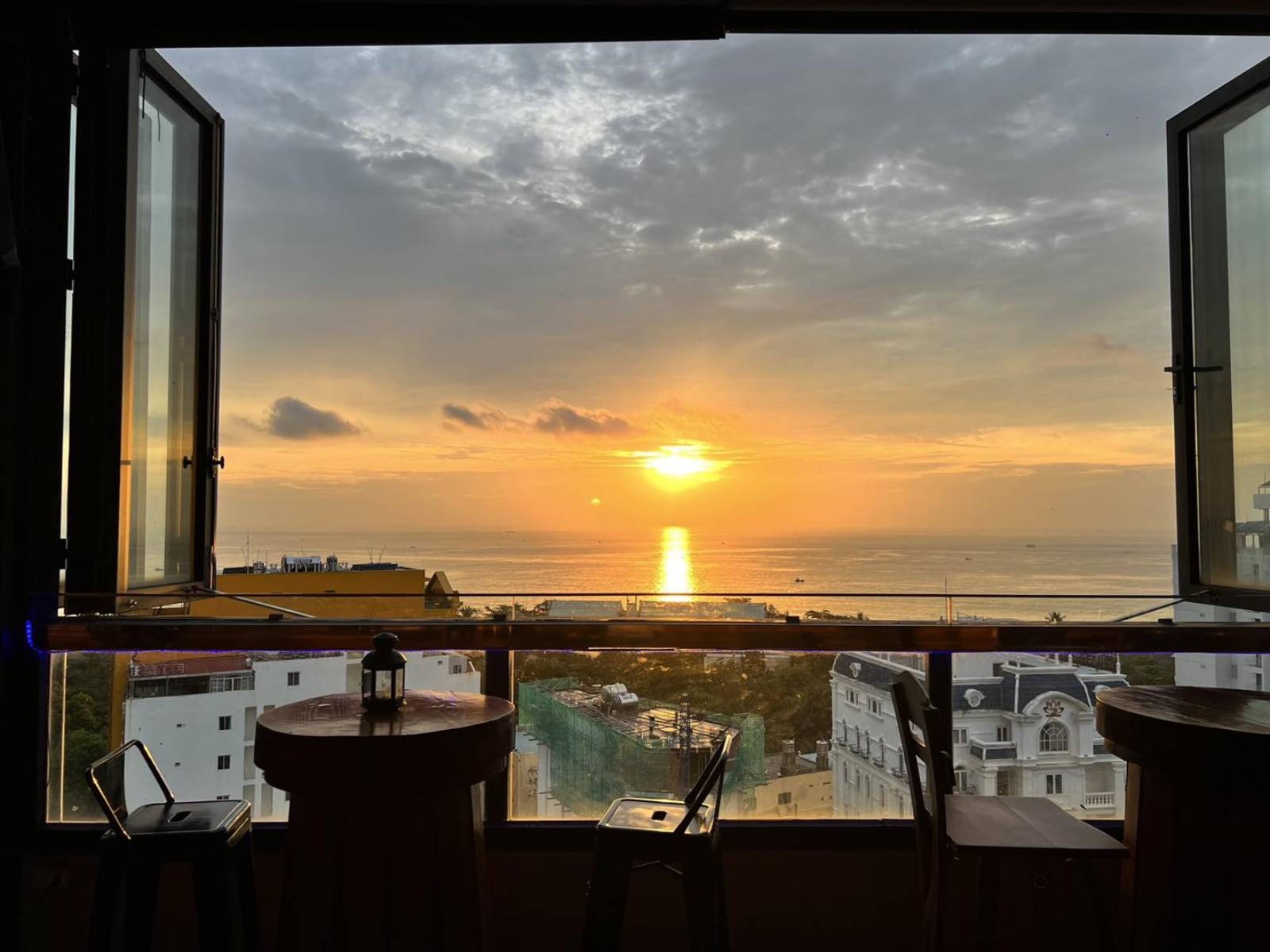 Sky Bar And Bistro Phu Quoc