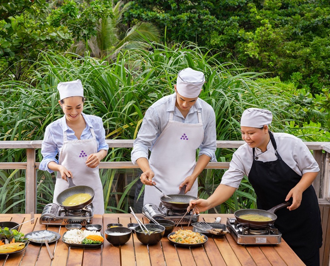 family cooking - Things To Do In Con Dao