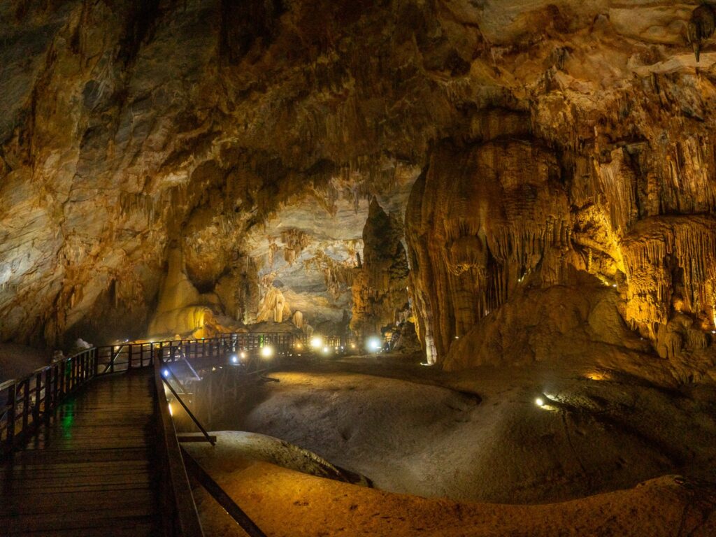 Phong Nha: How to Get There is Part of Your Adventure 6 phong nha tra ang tour 9 - Phong Nha: How to Get There is Part of Your Adventure