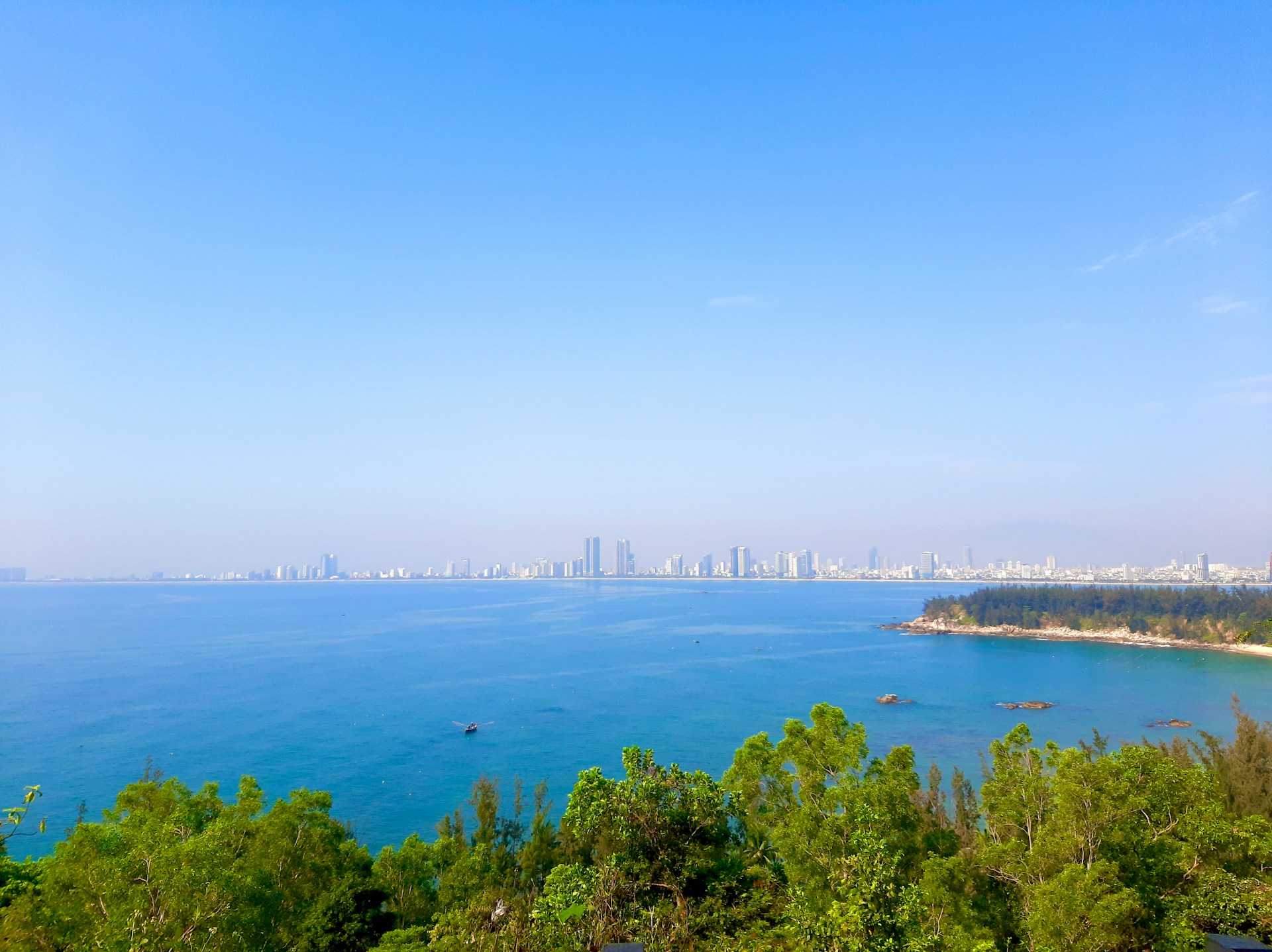 phuc le uaM y3sTxIQ unsplash - Things To Do In Da Nang