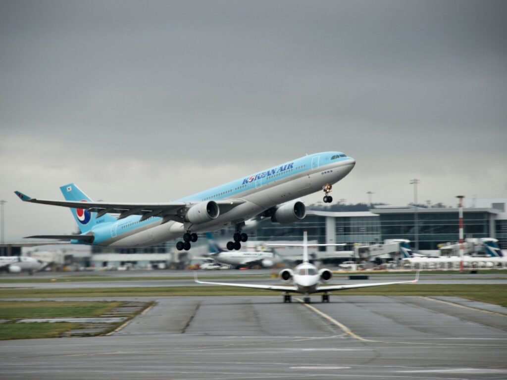 Flight to Vietnam from Karea