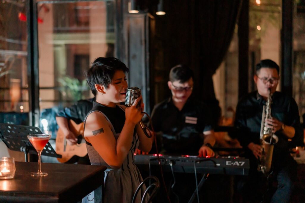 Snuffbox8 1 - 8 Best Cocktail Bars in Saigon in 2024 - Voted by Vietnam Is Awesome Community