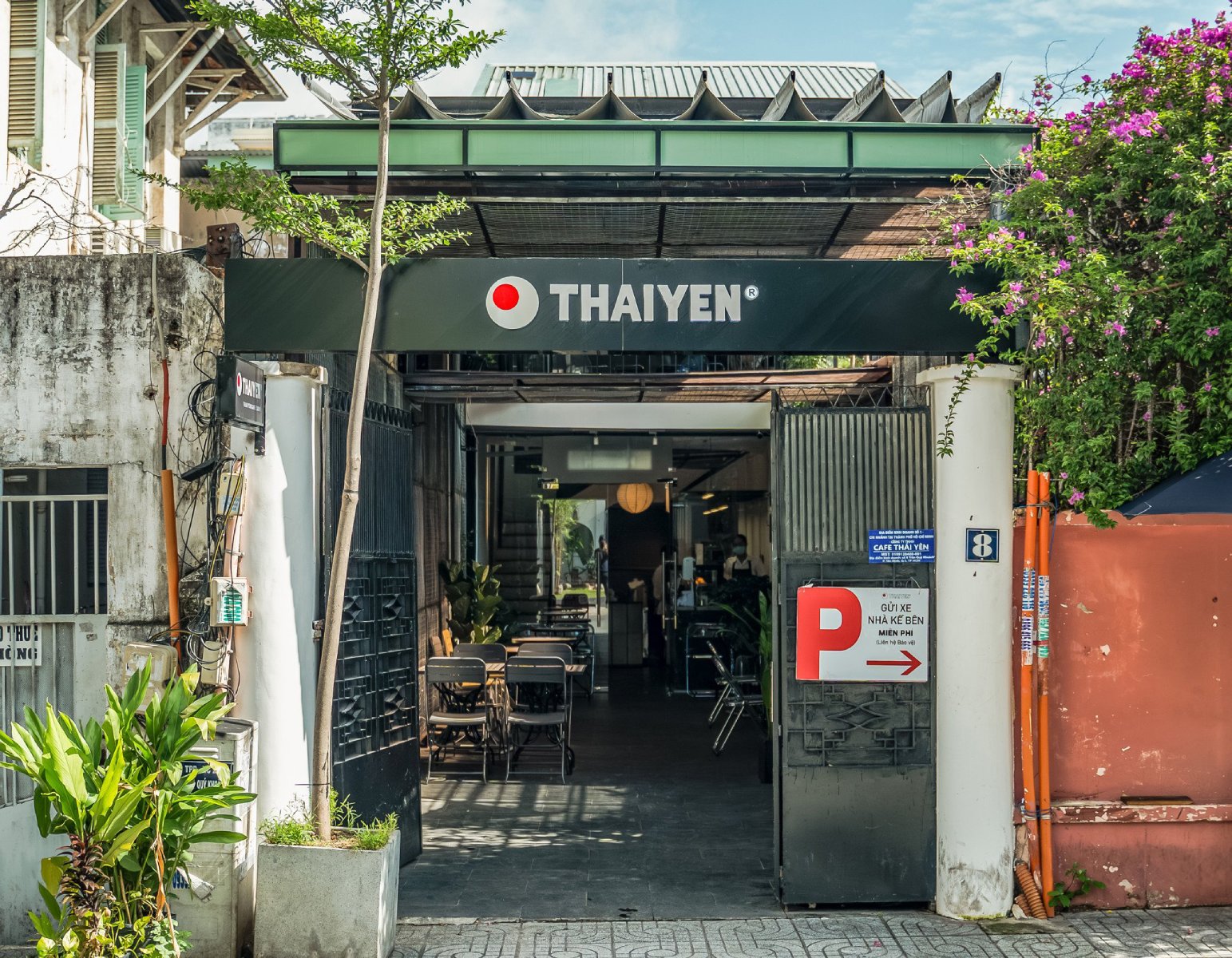 thai yen 9 338587d874c74aa8a25163b75d9d95e2 - Restaurants And Romantic Things To Do In Ho Chi Minh City - Voted by Vietnam Is Awesome Community