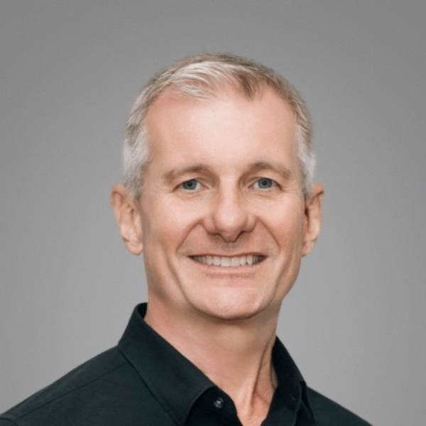 judge2 (1) judge2 1 - Vietnam Is Awesome Photo Contest 2024