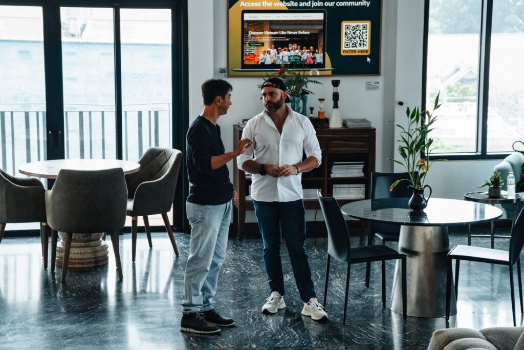 DSC00027 1 1 - Moments Exhibition Successfully Launched, Supporting Social ChangeMakers' Mid-Autumn Charity