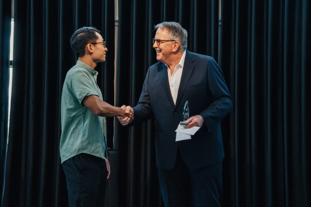 DSC00114 1 - Moments Exhibition Successfully Launched, Supporting Social ChangeMakers' Mid-Autumn Charity