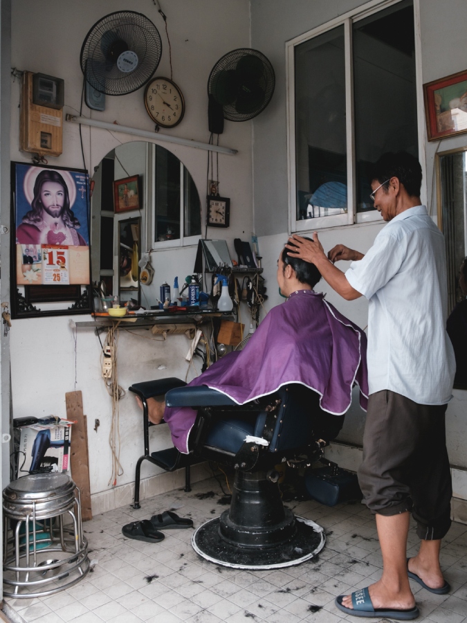 unusual things to do in ho chi minh