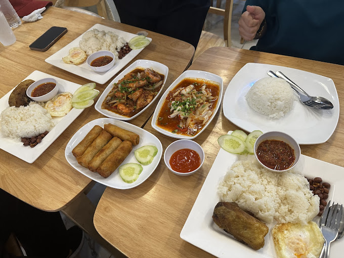 Top 10 Must-Try Halal Restaurants in Ho Chi Minh City: Best Eats! 6 Jamilah Halal Food