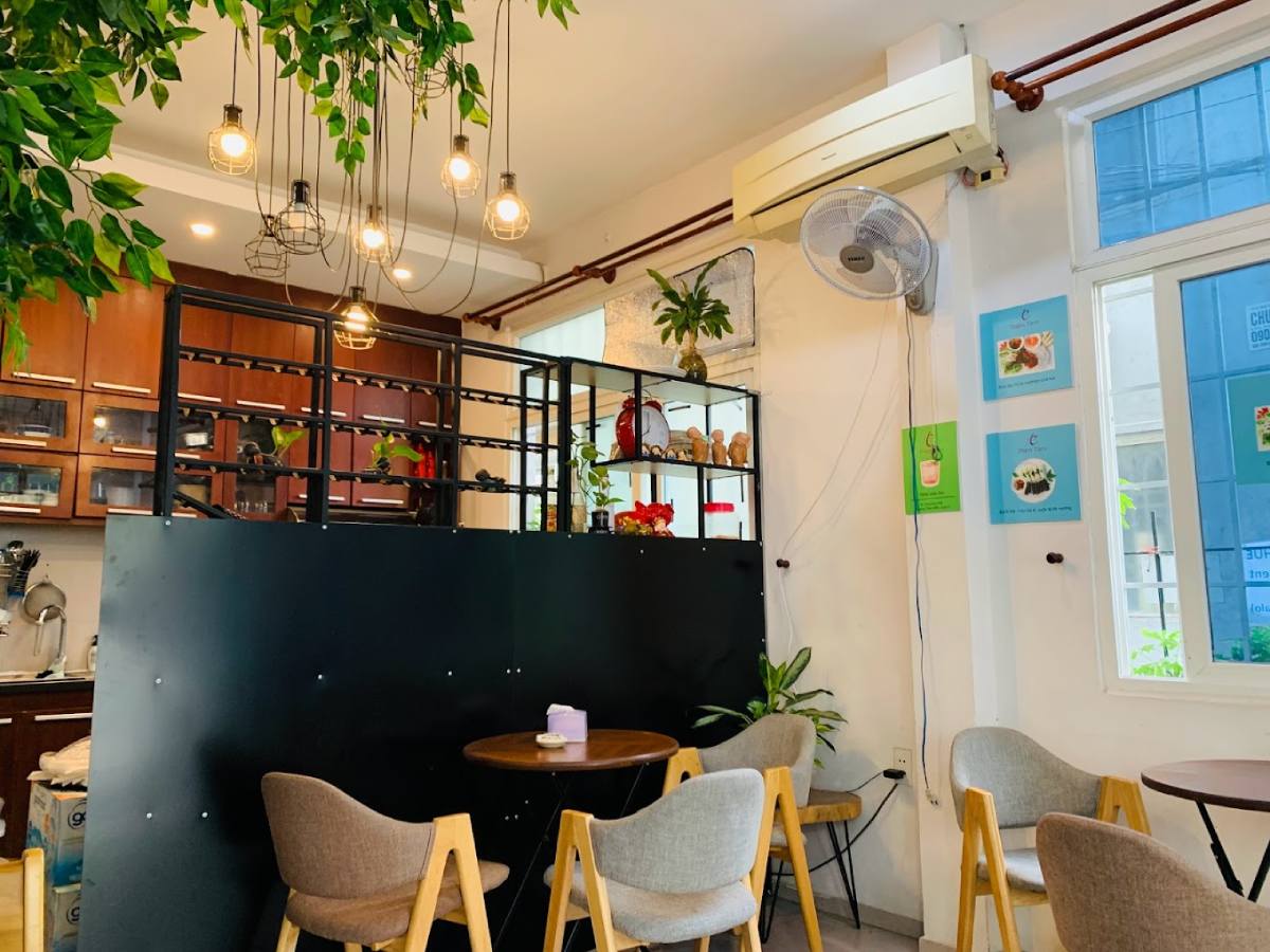 chAY interior - 11 Best Vegetarian Restaurants in Ho Chi Minh City: Fresh Picks